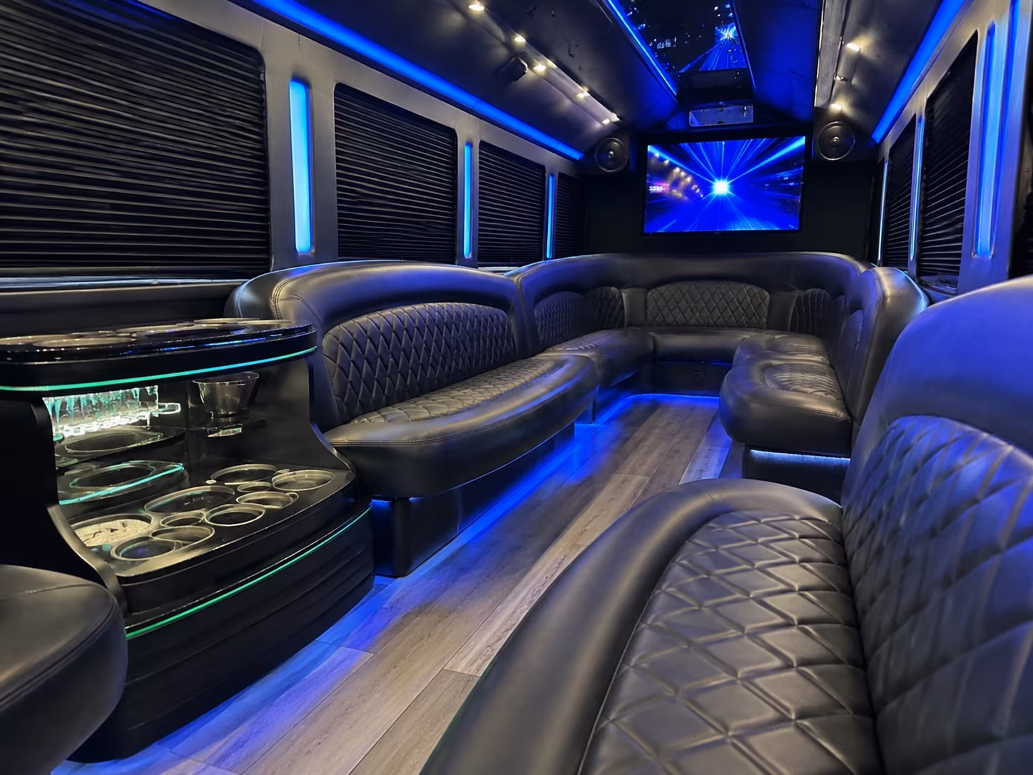 Manteca Homecoming & Prom Party Bus Rentals