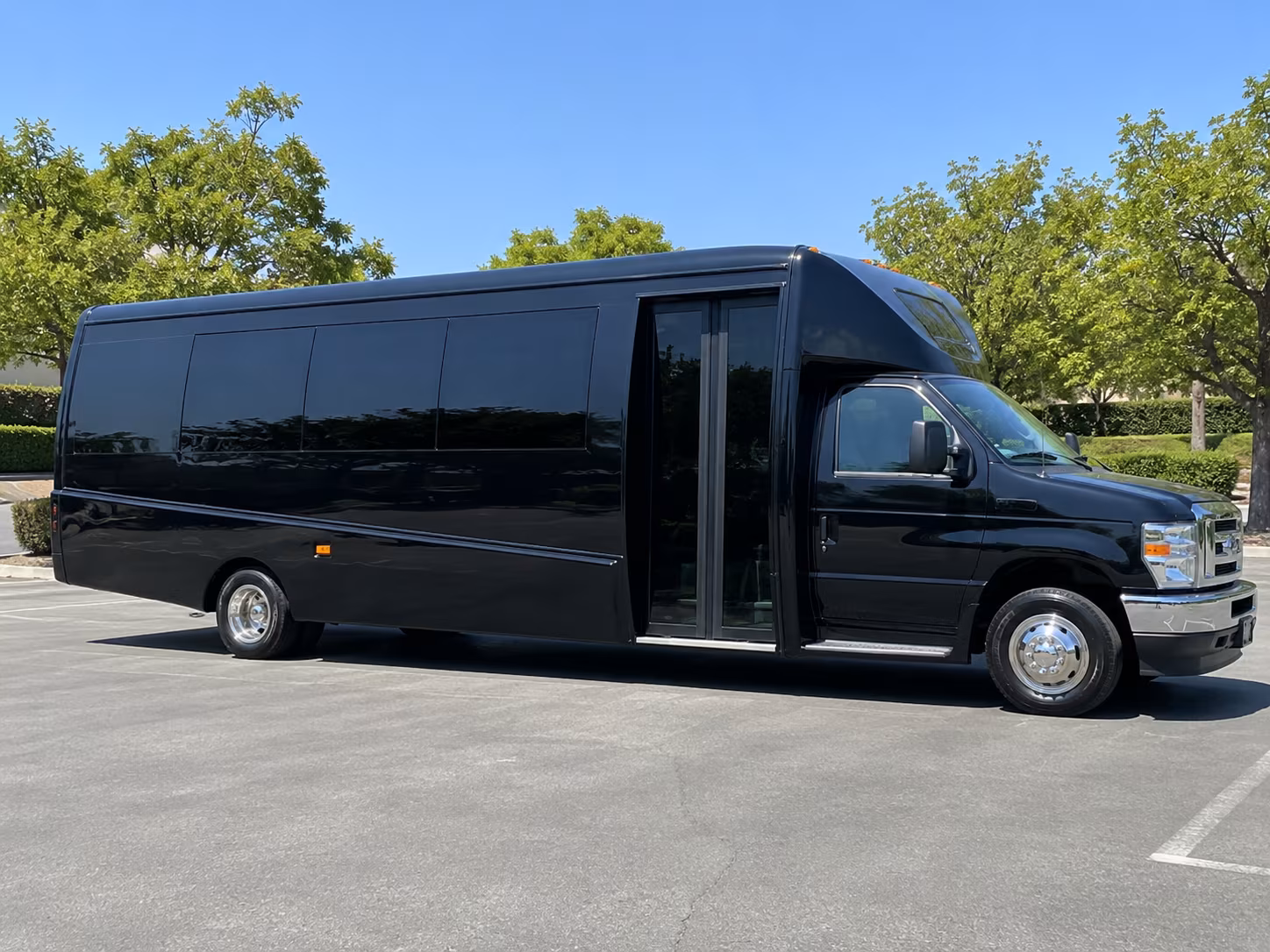 Turlock Wedding Transportation & Shuttle Service